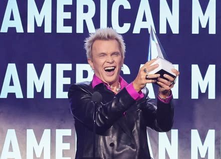 BILLY IDOL