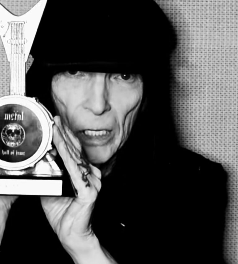 MICK MARS
