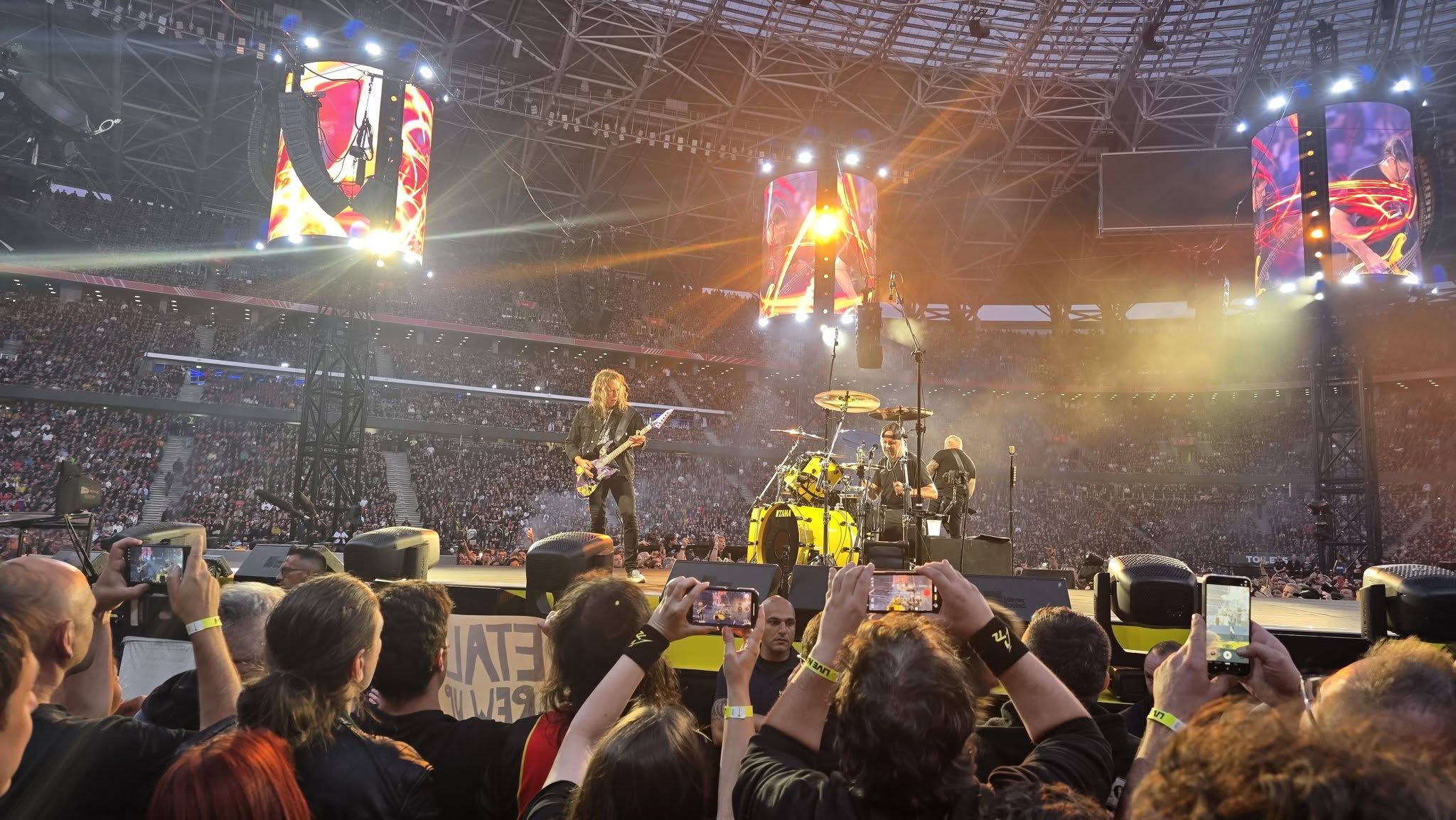 METALLICA-KONZERT IN GLASGOW: BIERDOSEN VERBOTEN!