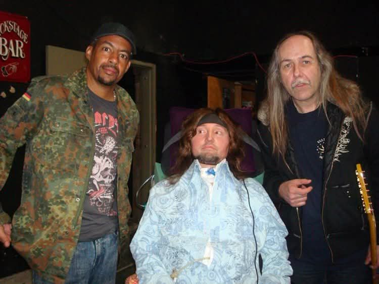 JASON BECKER, ULI JON ROTH UND TONY MACALPINE – DREI GITARRENLEGENDEN, VEREINT DURCH MUSIK UND FREUNDSCHAFT
