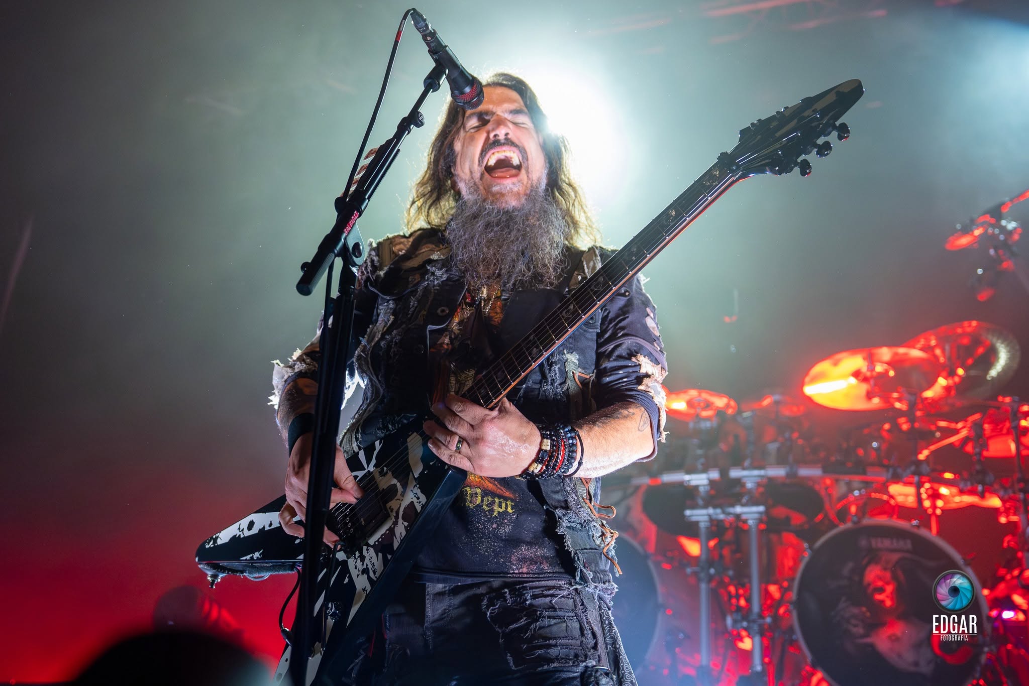 MACHINE HEAD