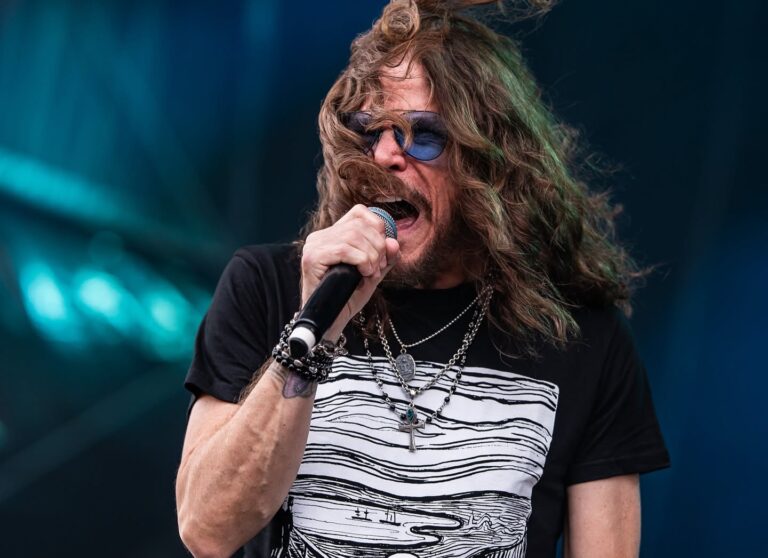 TONY HARNELL