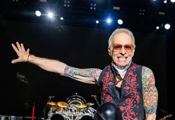 DAVID LEE ROTH
