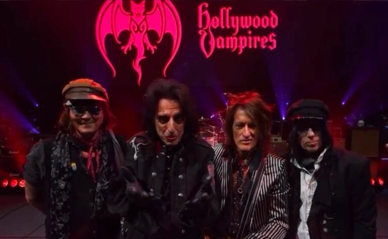 HOLLYWOOD VAMPIRES