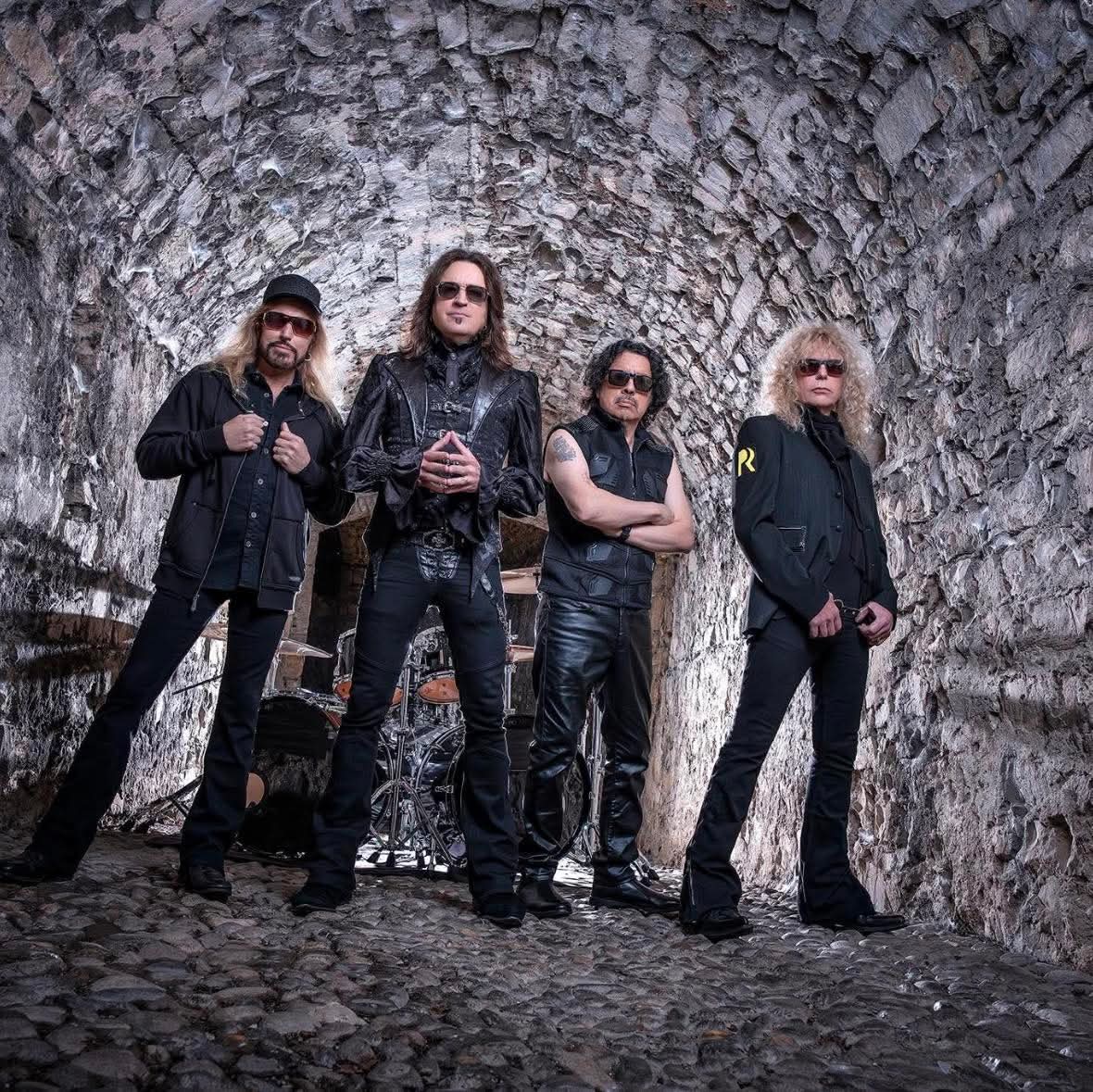 STRYPER