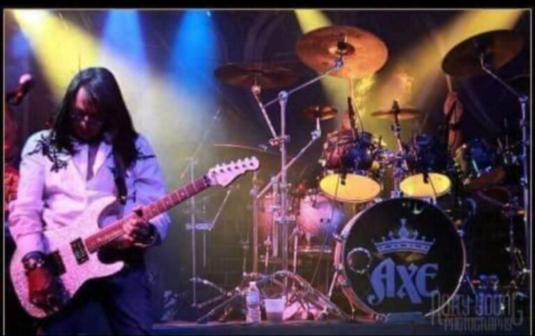 AXE