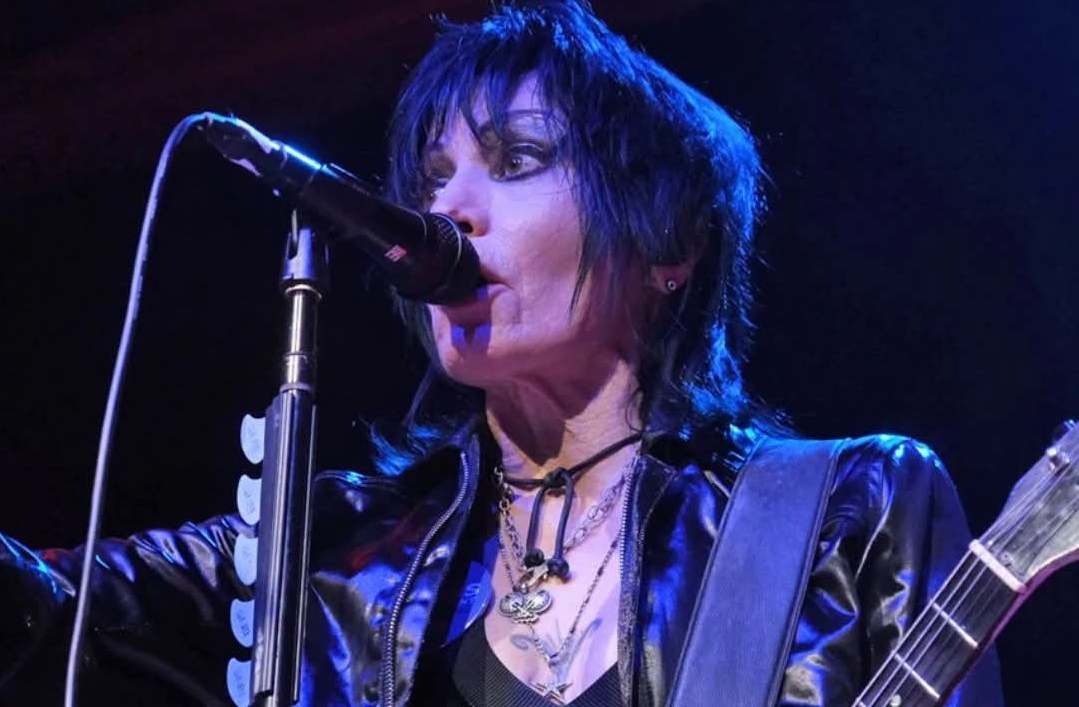 JOAN JETT