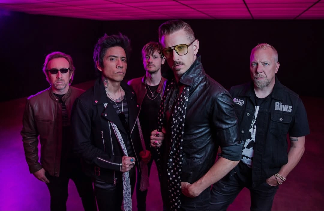 TRANSATLANTIC RADIO