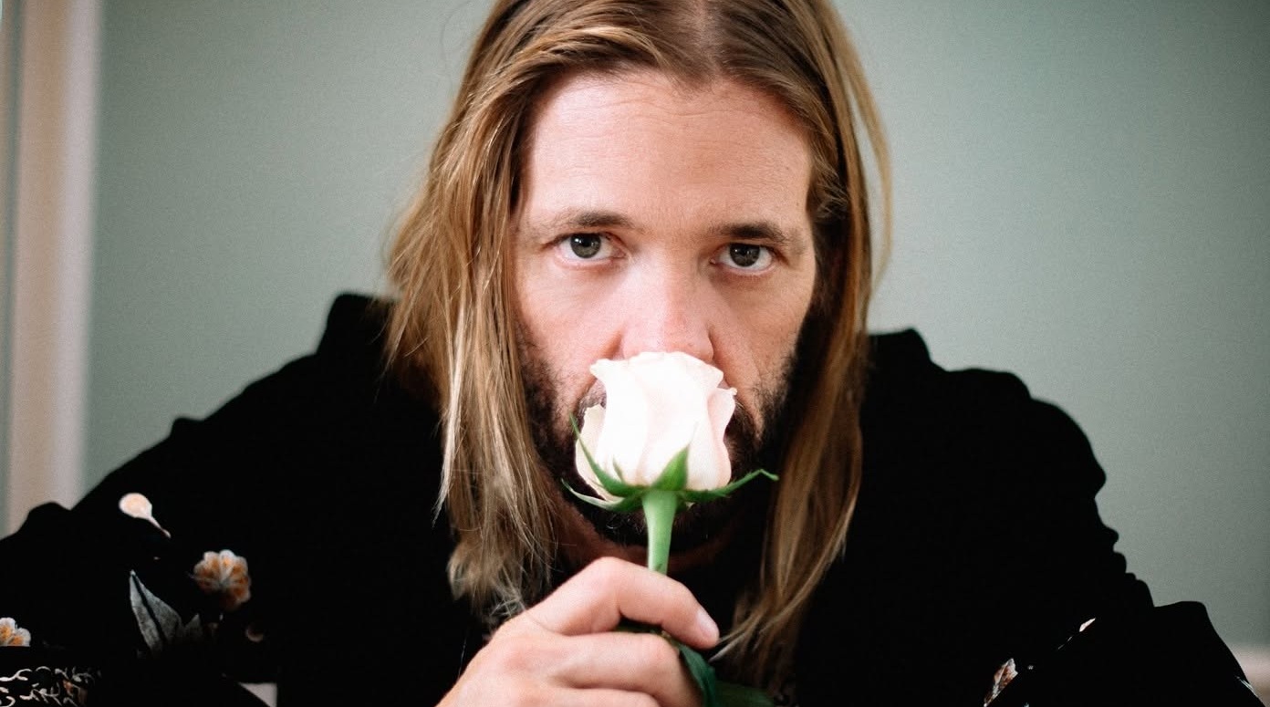 TAYLOR HAWKINS